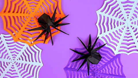 折纸蜘蛛恐怖图片